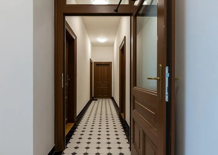 Modern Urban Room In The City Center Of Prague